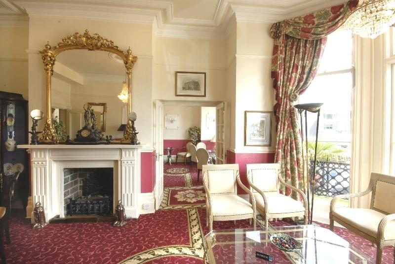 Courtlands Hotel Eastbourne Exterior photo